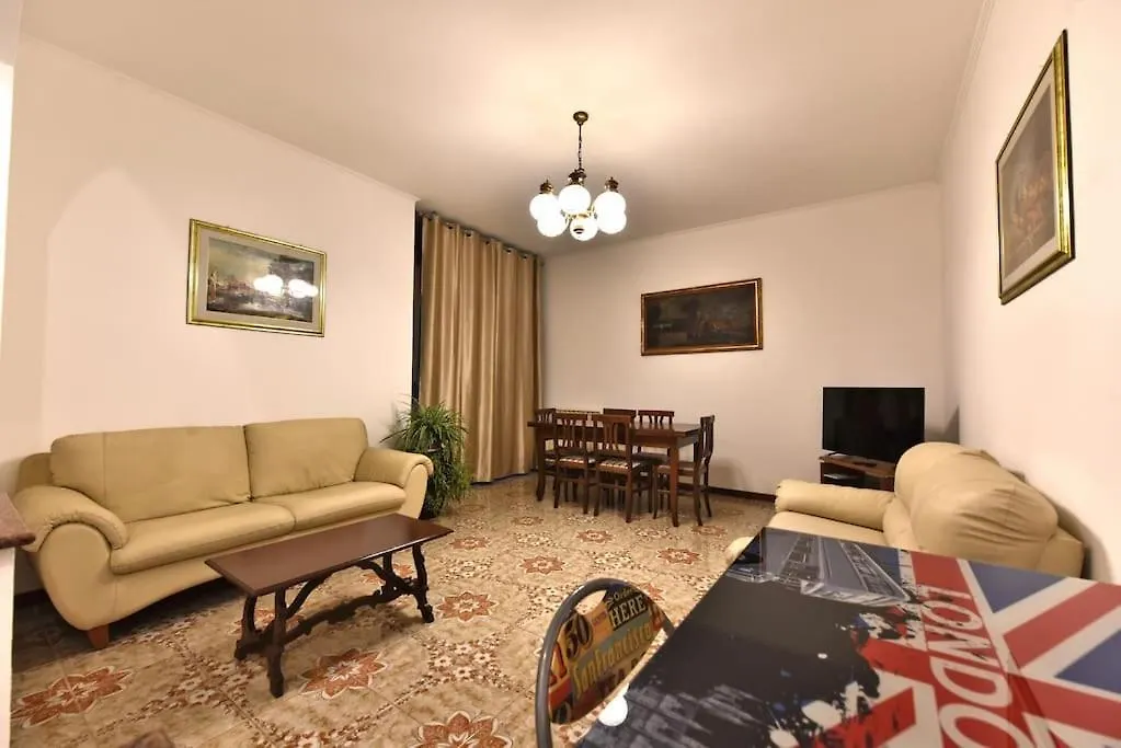 Fronte Fiera Apartment Pero 0*,  Italy